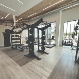 Get ahead of your New Year’s resolutions with our 24 hour fitness center ✨
#thelivelymurrellsinlet #murrellsinletsc #livelively #makememoriesatmurrells #nowleasing #preleasing #apartments #new #inletliving #murrellsinlet #sc The Lively Murrells Inlet community fitness center
